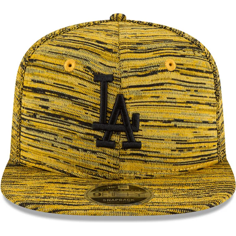 shapka-ploska-zhlt-snapbek-9fifty-engineered-fit-na-los-angeles-dodgers-mlb-ot-new-era