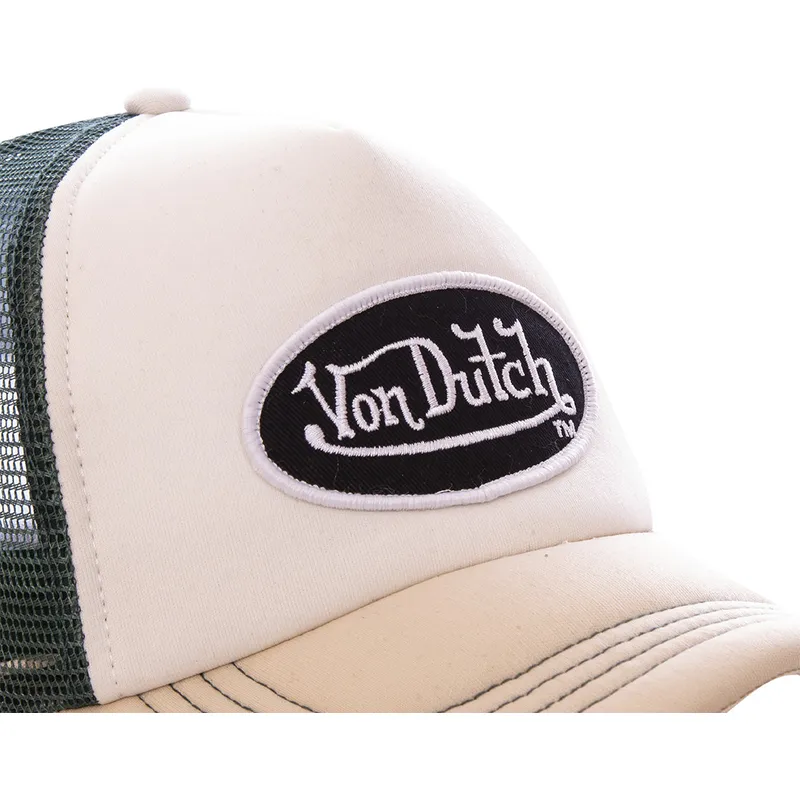 shapka-izvita-traker-bezhov-reguliruem-fao-nud-ot-von-dutch shapka-izvita-traker-bezhov-reguliruem-fao-nud-ot-von-dutch
