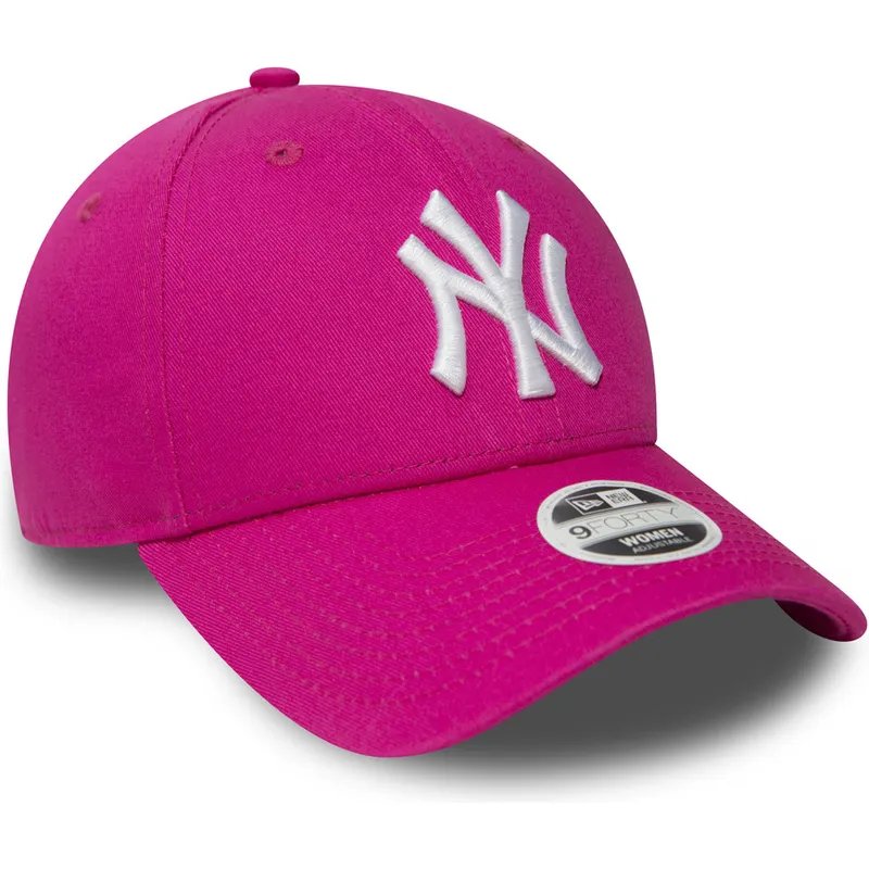 justerbar-9forty-essential-lyserod-buet-kasket-fra-new-york-yankees-mlb-af-new-era