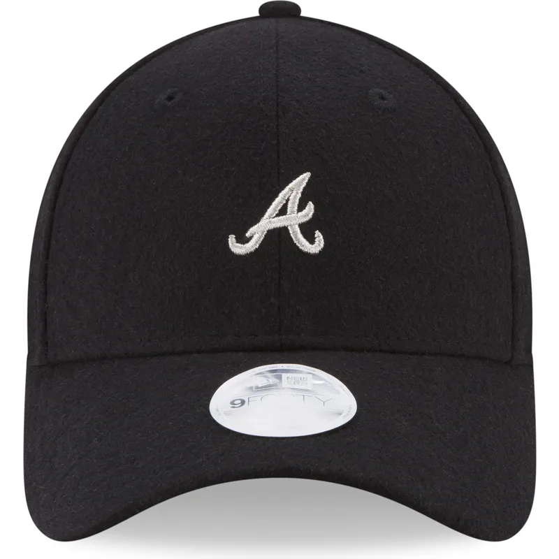 shapka-izvita-cherna-reguliruem-9forty-melton-na-atlanta-braves-mlb-ot-new-era