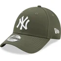 gorra-curva-verde-ajustable-9forty-league-essential-de-new-york-yankees-mlb-de-new-era