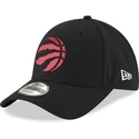 cherna-izvita-shapka-s-cherveno-logo-reguliruema-9forty-the-league-na-toronto-raptors-nba-ot-new-era