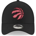 sort-buet-kasket-med-rodt-logo-justerbar-9forty-the-league-fra-toronto-raptors-nba-fra-new-era