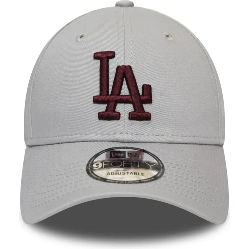 verstellbare-graue-kappe-mit-gebogenem-schirm-und-bordeauxfarbenem-logo-9forty-essential-der-los-angeles-dodgers-mlb-von-new-era