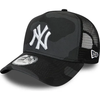 shapka-izvita-traker-kamuflazh-snapbek-essential-camo-a-frame-na-new-york-yankees-mlb-ot-new-era