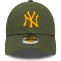 grune-verstellbare-kappe-mit-gebogenem-schirm-und-orangefarbenem-logo-9forty-league-essential-der-new-york-yankees-mlb-von-new-e