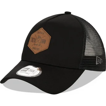 Шапка извита черна снапбек 9FORTY от New Era