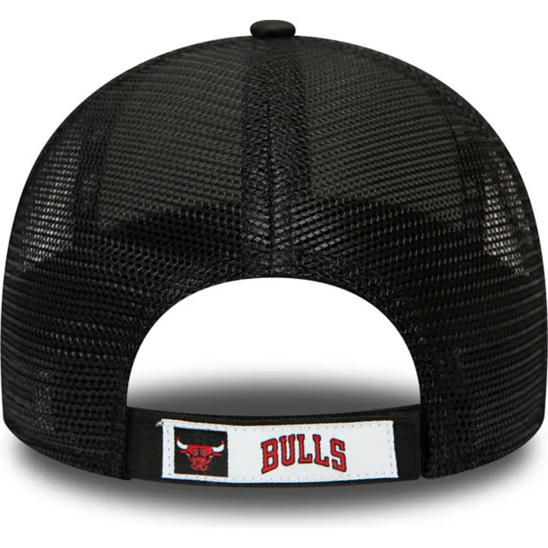 shapka-izvita-kamuflazh-reguliruem-9forty-home-field-na-chicago-bulls-nba-ot-new-era