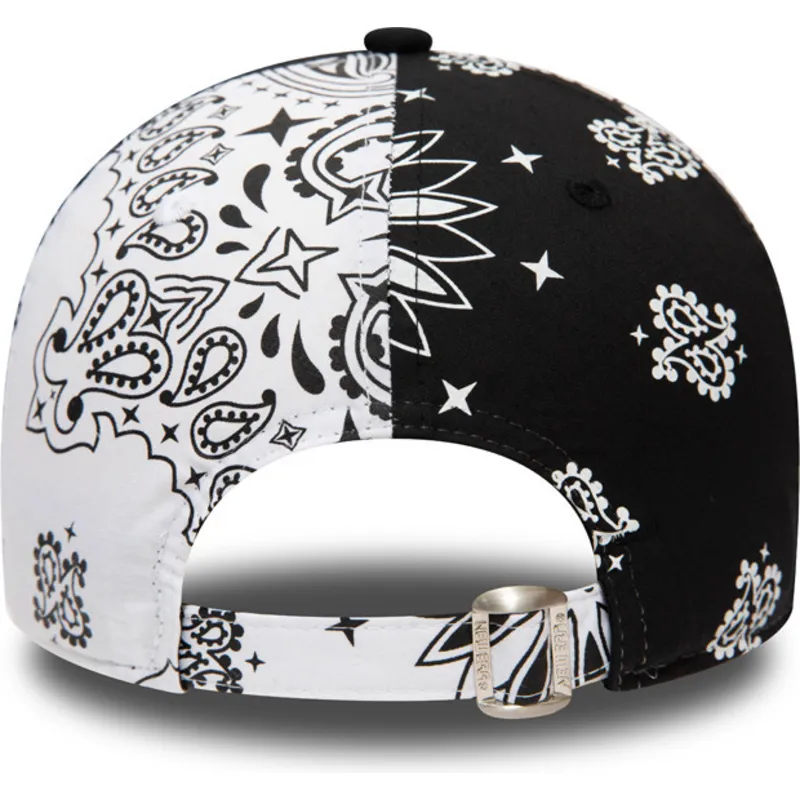 shapka-izvita-cherna-reguliruem-9forty-paisley-print-na-new-york-yankees-mlb-ot-new-era