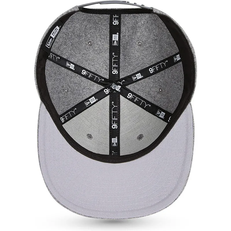 shapka-ploska-siv-snapbek-9fifty-low-profile-heritage-na-chelsea-football-club-premier-league-ot-new-era