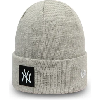 shapka-siv-team-cuff-na-new-york-yankees-mlb-ot-new-era