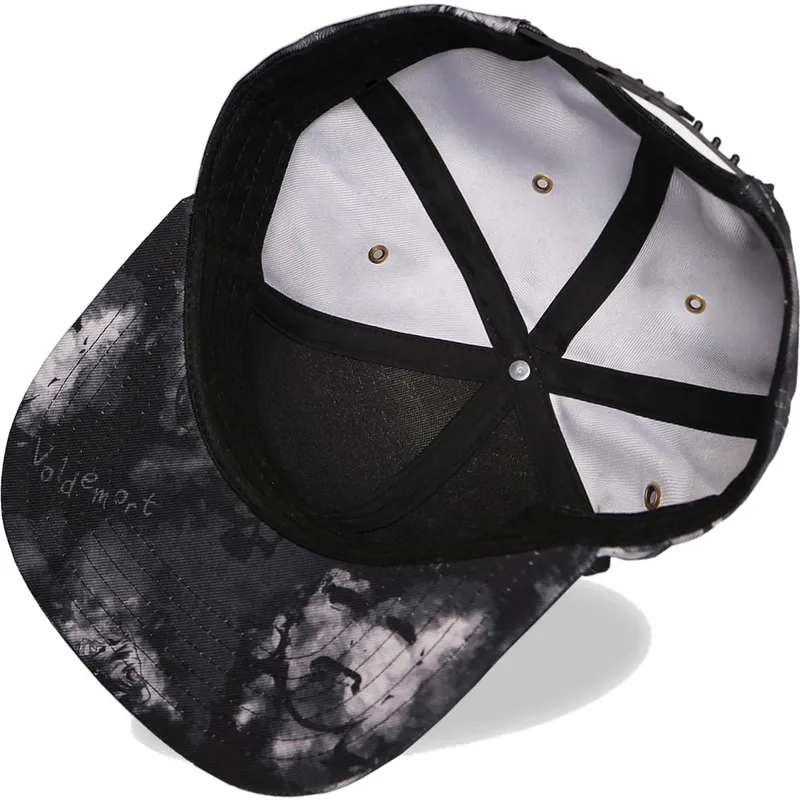 schwarze-flache-snapback-kappe-voldemort-all-over-printed-wizards-unite-harry-potter-von-difuzed