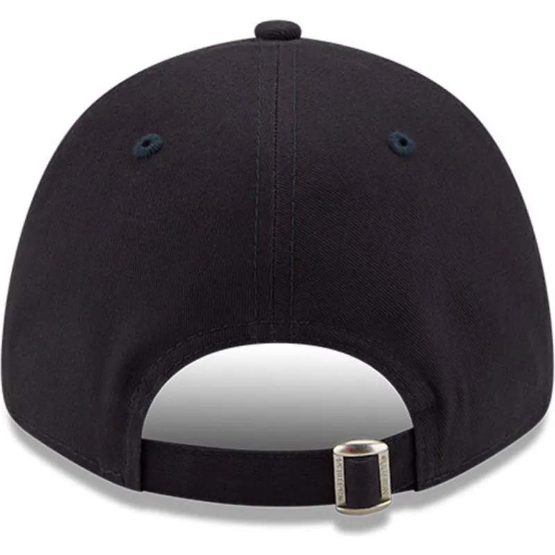 shapka-izvita-tmnosin-reguliruem-9forty-league-essential-na-new-york-yankees-mlb-ot-new-era shapka-izvita-tmnosin-reguliruem-9forty-league-essential-na-new-york-yankees-mlb-ot-new-era