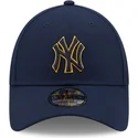 verstellbare-dunkelblaue-kappe-mit-gebogenem-schirm-und-blau-gelbem-logo-9forty-pop-outline-der-new-york-yankees-mlb-von-new-era