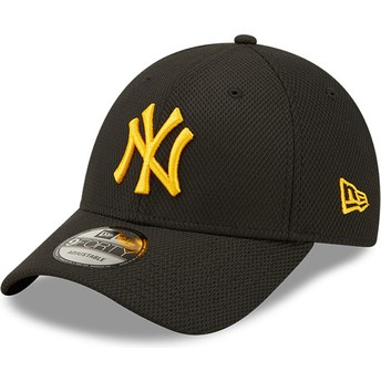 York Yankees MLB Black Fitted Cap 