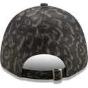 shapka-izvita-kamuflazh-reguliruema-9forty-all-over-camo-na-new-york-yankees-mlb-ot-new-era