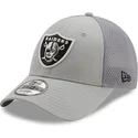 graue-trucker-kappe-9forty-team-arch-der-las-vegas-raiders-nfl-von-new-era