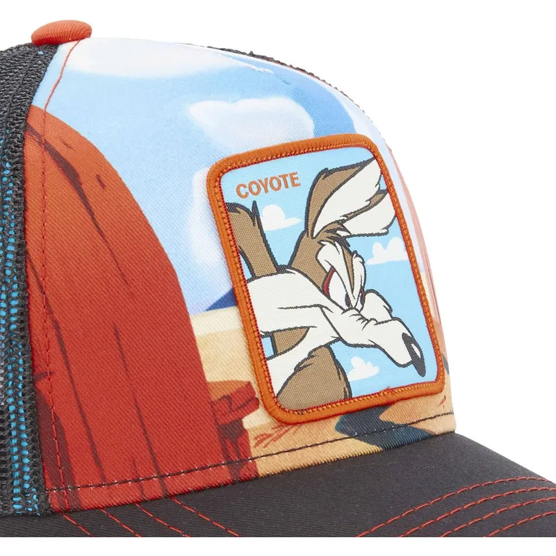 shapka-izvita-traker-mnogocveten-snapbek-loo5-coy2-kojot-looney-tunes-ot-capslab shapka-izvita-traker-mnogocveten-snapbek-loo5-coy2-kojot-looney-tunes-ot-capslab