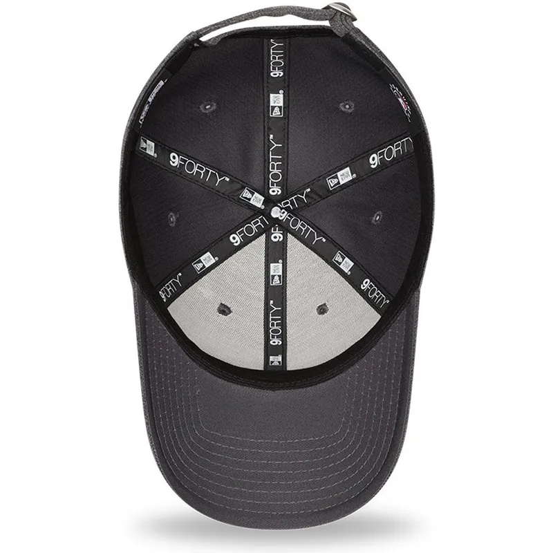 shapka-izvita-siv-reguliruem-rosa-9forty-shadow-tech-na-new-york-yankees-mlb-ot-new-era