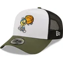 shapka-izvita-traker-byala-snapbek-a-frame-character-sports-na-piolin-looney-tunes-ot-new-era