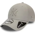 verstellbare-graue-kappe-mit-gebogenem-schirm-und-grauem-logo-9forty-diamond-era-der-new-york-yankees-mlb-von-new-era