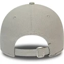verstellbare-graue-kappe-mit-gebogenem-schirm-und-grauem-logo-9forty-diamond-era-der-new-york-yankees-mlb-von-new-era