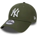 new-era-izvita-periferiya-detska-9forty-league-essential-new-york-yankees-mlb-zelena-reguliruema-shapka