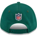 new-era-new-york-jets-nfl-9forty-stretch-snap-sideline-road-grun-schwarze-snapback-kappe-mit-gebogenem-schirm