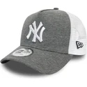 shapka-izvita-traker-siv-snapbek-a-frame-jersey-essential-na-new-york-yankees-mlb-ot-new-era