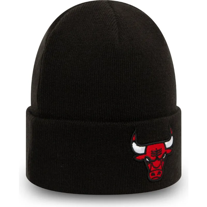 shapka-cherna-essential-cuff-na-chicago-bulls-nba-ot-new-era shapka-cherna-essential-cuff-na-chicago-bulls-nba-ot-new-era