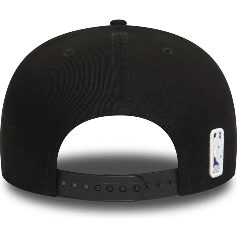 shapka-ploska-cherna-snapbek-9fifty-na-los-angeles-lakers-nba-ot-new-era