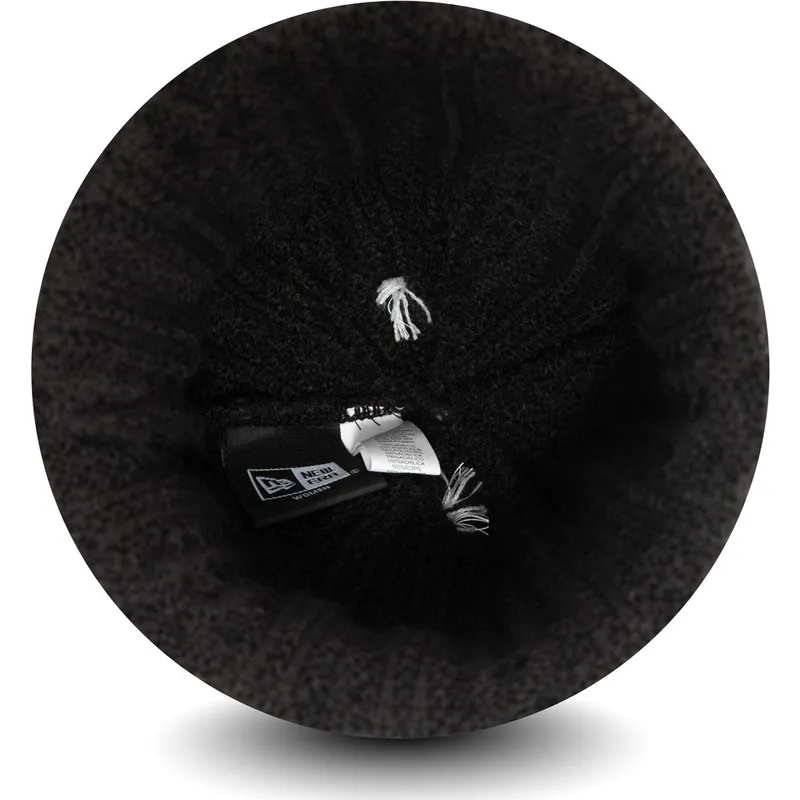 shapka-pompon-cherna-doble-knit-cuff-na-new-york-yankees-mlb-ot-new-era