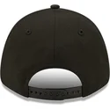 shapka-izvita-cherna-snapbek-rosa-9forty-black-base-na-new-york-yankees-mlb-ot-new-era