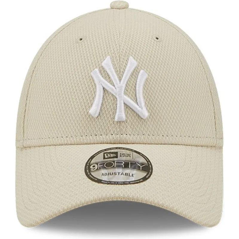 beige-verstellbare-curved-cap-9forty-diamond-era-der-new-york-yankees-mlb-von-new-era