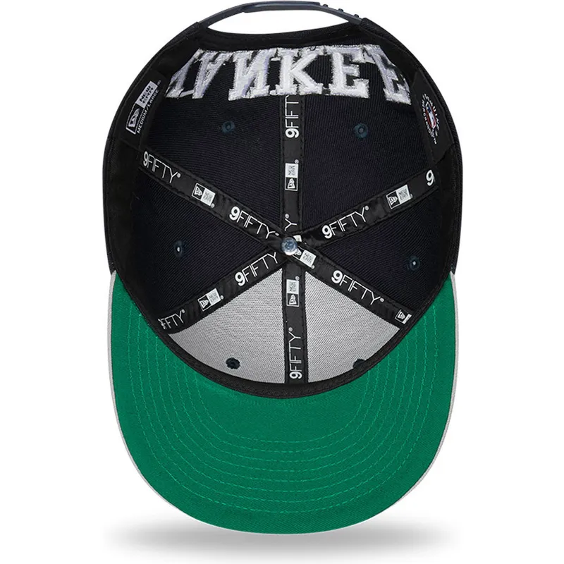 marineblaue-und-graue-flache-snapback-kappe-9fifty-team-arch-der-new-york-yankees-mlb-von-new-era