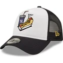 shapka-izvita-traker-byala-snapbek-a-frame-stadium-food-hot-dog-na-new-york-yankees-mlb-ot-new-era