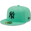 shapka-ploska-sinya-prilepnala-59fifty-league-essential-na-new-york-yankees-mlb-ot-new-era
