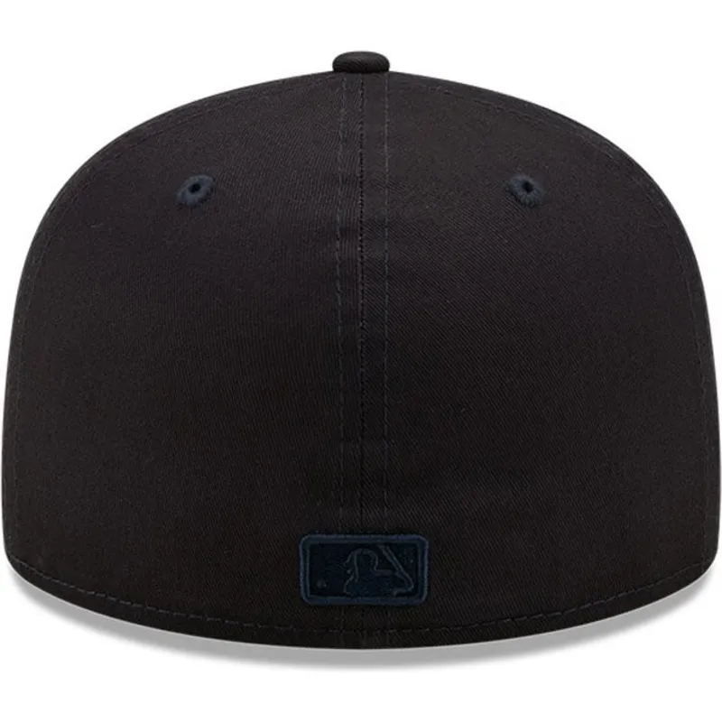 shapka-ploska-tmnosin-prilepnala-59fifty-league-essential-na-new-york-yankees-mlb-ot-new-era