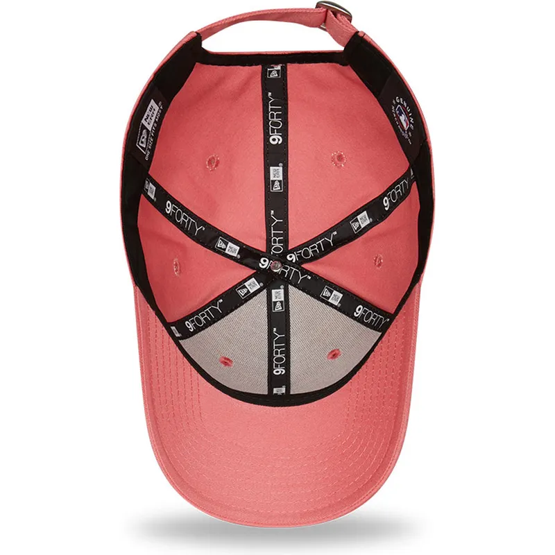 shapka-izvita-roza-reguliruem-9forty-camo-infill-na-new-york-yankees-mlb-ot-new-era