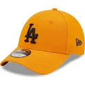 verstellbare-orangefarbene-kappe-mit-gebogenem-schirm-und-schwarzem-logo-9forty-league-essential-der-los-angeles-dodgers-mlb-von