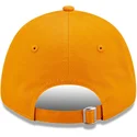 shapka-izvita-oranzhev-reguliruem-9forty-league-essential-na-los-angeles-dodgers-mlb-ot-new-era