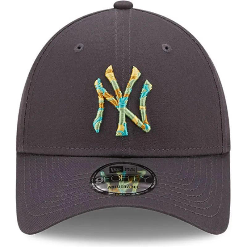 shapka-izvita-siv-reguliruem-9forty-camo-infill-na-new-york-yankees-mlb-ot-new-era