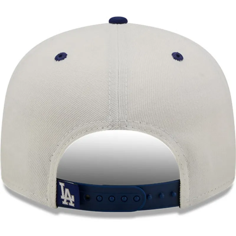 shapka-ploska-siv-snapbek-9fifty-white-crown-na-los-angeles-dodgers-mlb-ot-new-era