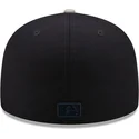 shapka-ploska-tmnosin-prilepnala-59fifty-parche-lateral-na-new-york-yankees-mlb-ot-new-era