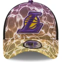 shapka-izvita-traker-mnogocveten-snapbek-a-frame-summer-city-na-los-angeles-lakers-nba-ot-new-era