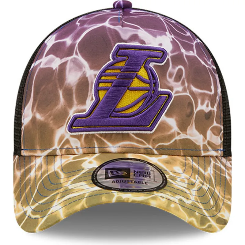 shapka-izvita-traker-mnogocveten-snapbek-a-frame-summer-city-na-los-angeles-lakers-nba-ot-new-era