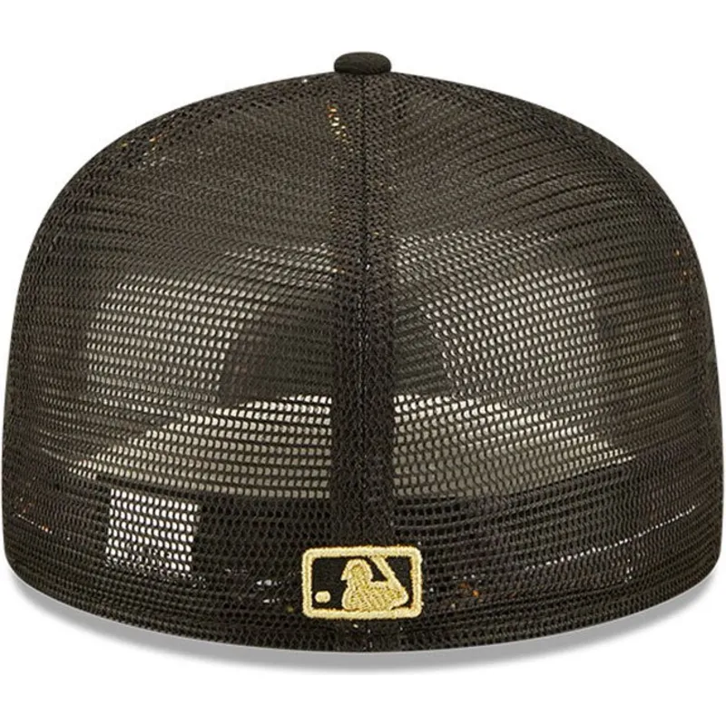 gorra-trucker-plana-negra-ajustada-con-logo-dorado-59fifty-all-star-game-de-new-york-yankees-mlb-de-new-era