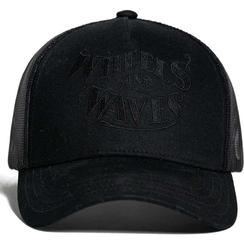shapka-izvita-traker-cherna-snapbek-nuts-black-ww25-ot-wheels-and-waves