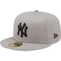 shapka-ploska-siv-prilepnala-59fifty-parche-lateral-world-series-na-new-york-yankees-mlb-ot-new-era