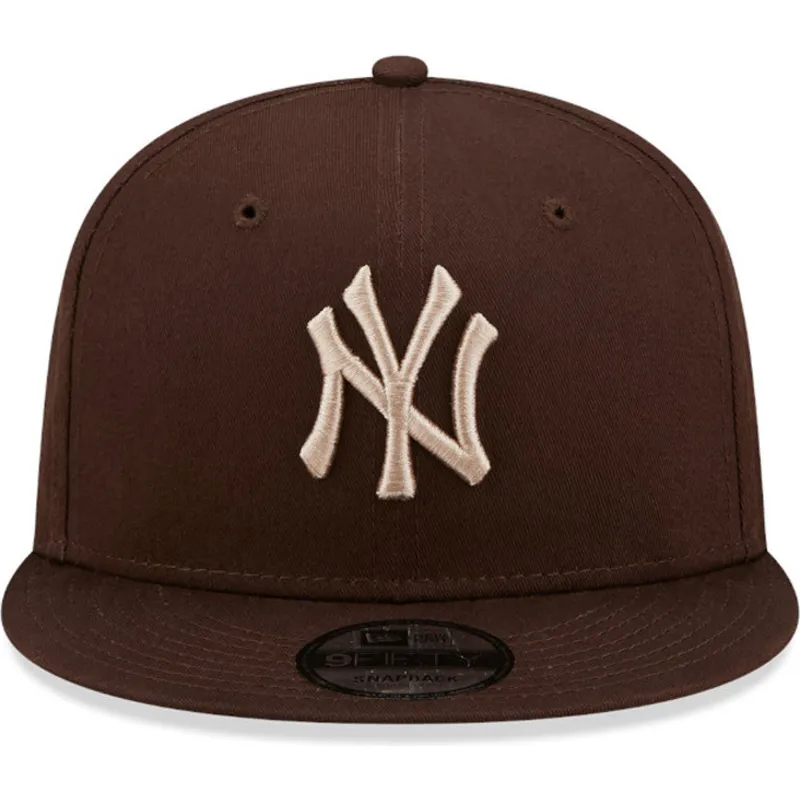 shapka-ploska-kafyav-snapbek-9fifty-league-essential-na-new-york-yankees-mlb-ot-new-era